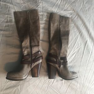 Seychelles Boots Size 9.5 Women